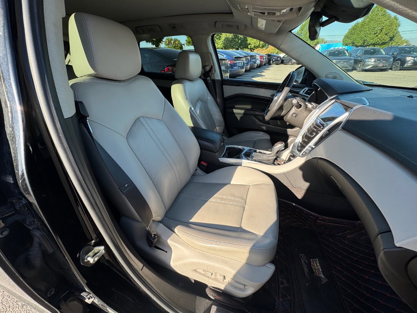 Used 2013 Cadillac SRX Premium AWD/4WD image 10
