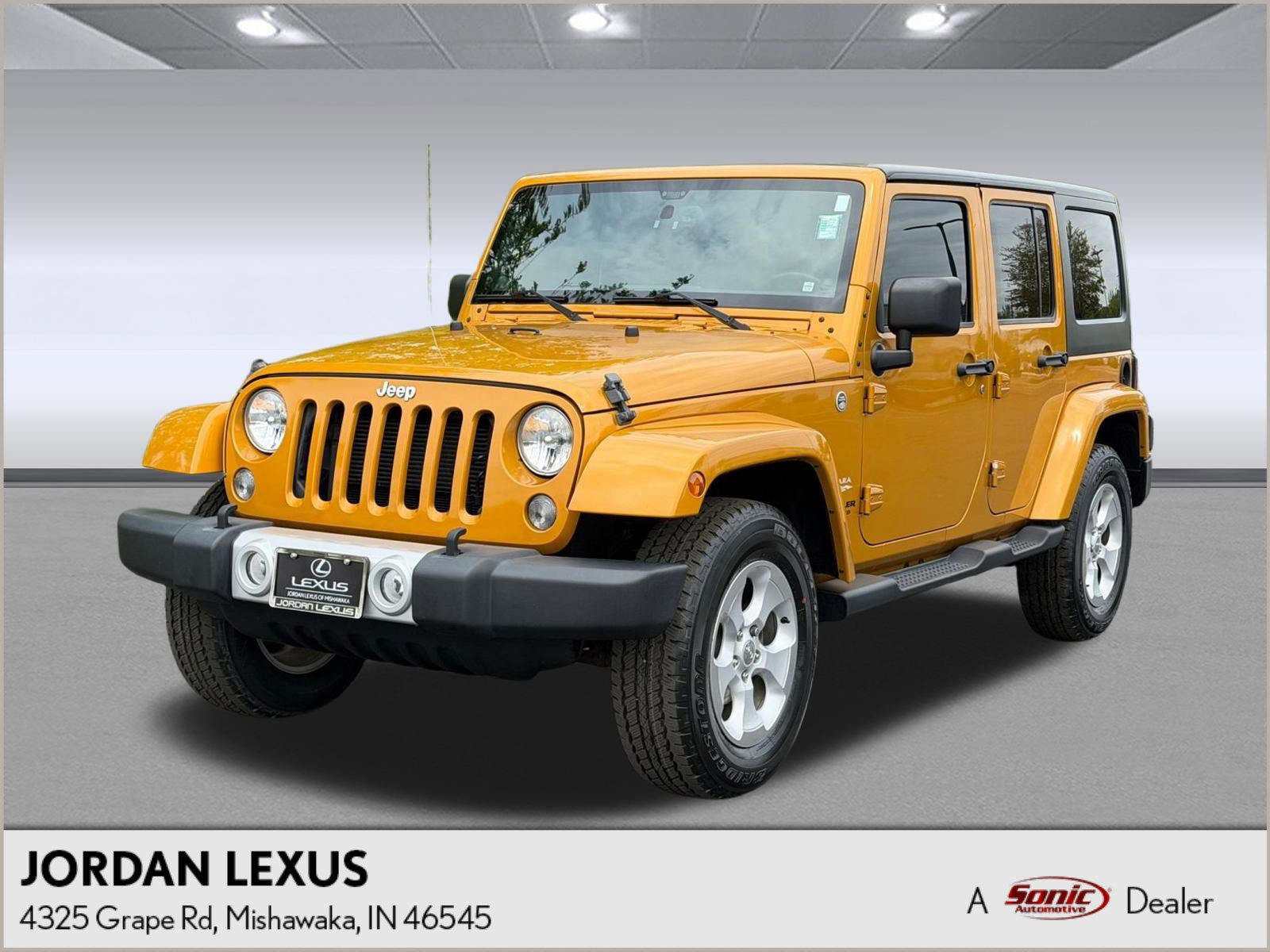 Used 2014 Jeep Wrangler Unlimited Sahara w/ Dual Top Group