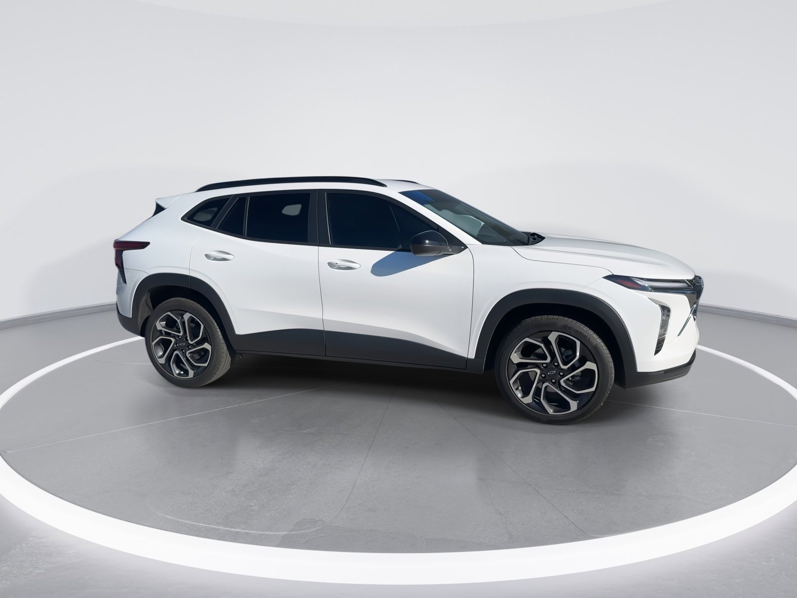 Used 2024 Chevrolet Trax RS w/ Driver Confidence Package image 10