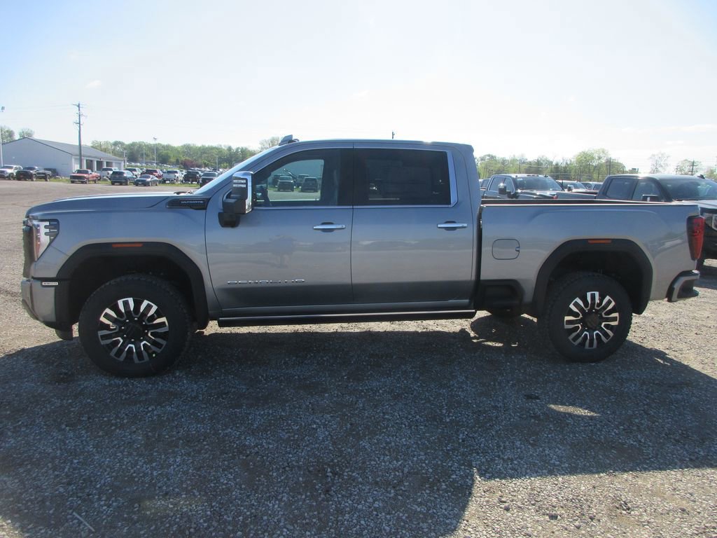 New 2026 GMC Sierra 3500 Denali Ultimate AWD/4WD image 10