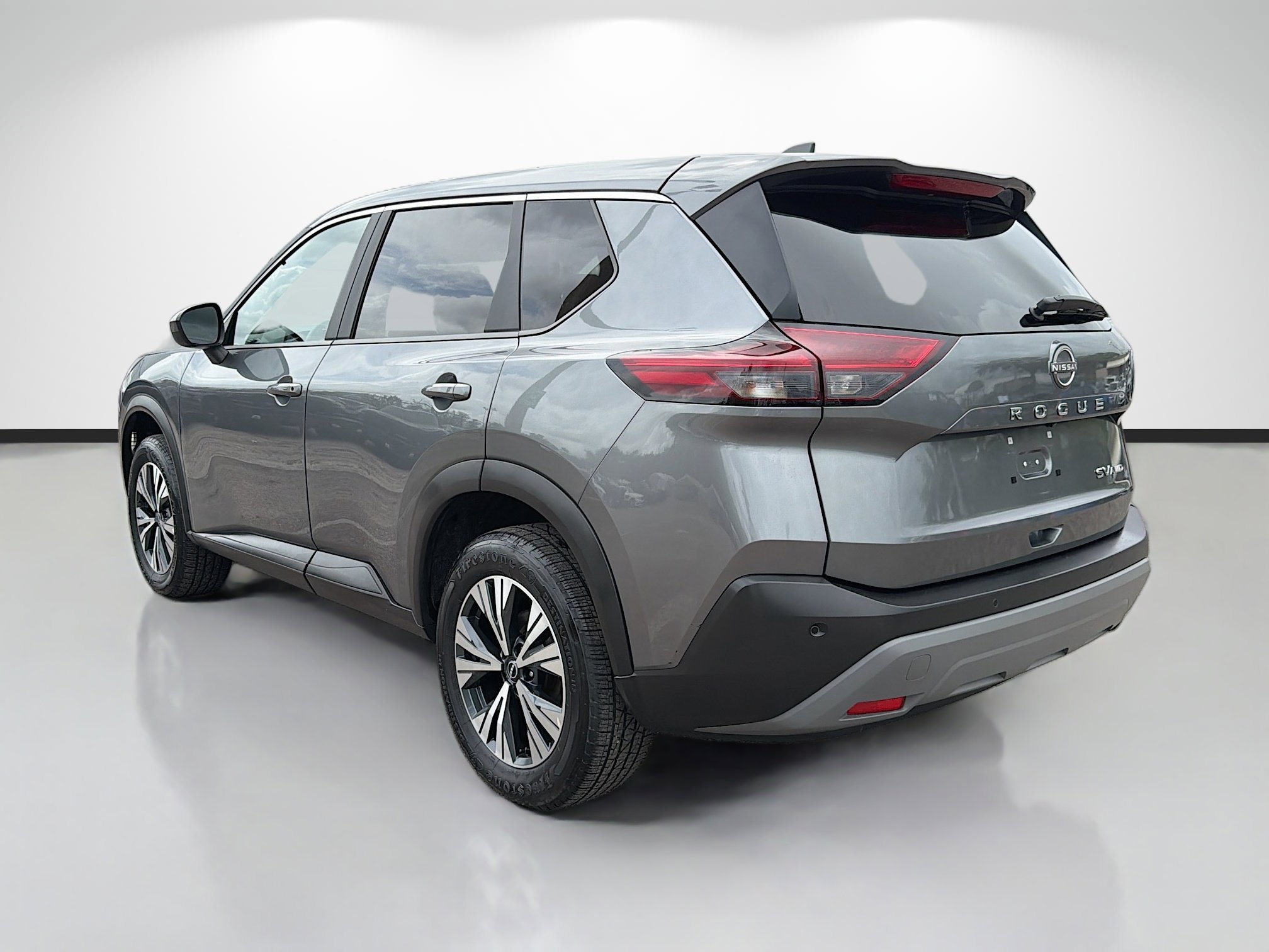 Used 2023 Nissan Rogue SV image 5