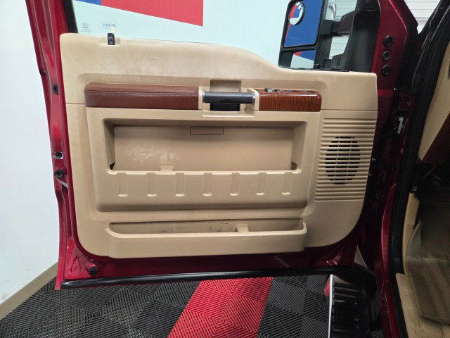 Used 2014 Ford F450 King Ranch w/ King Ranch Chrome Package image 33