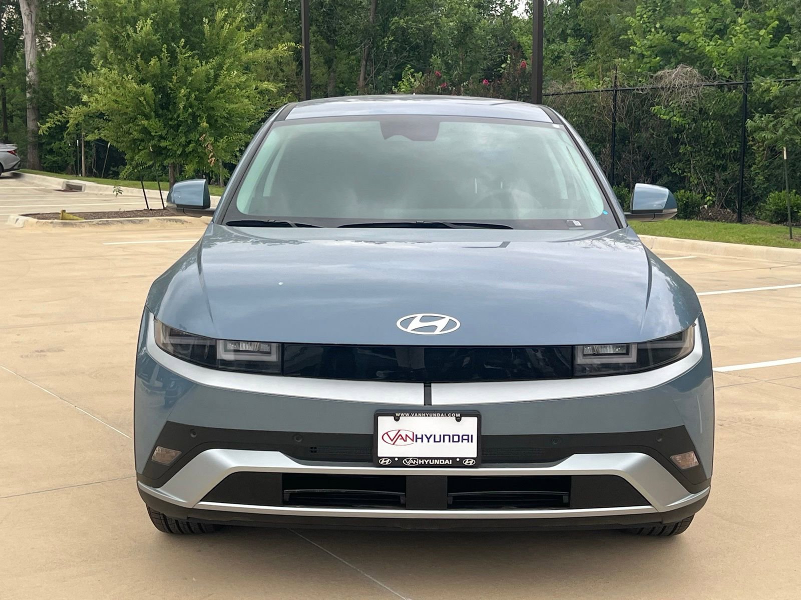 New 2026 Hyundai Ioniq 5 SEL RWD image 2