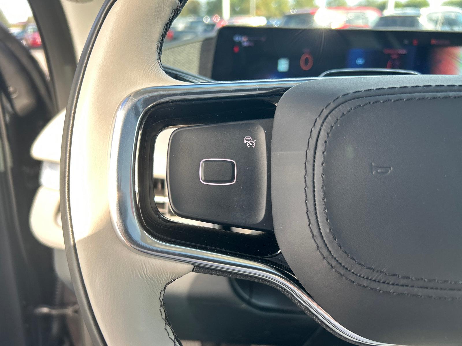 New 2026 Lincoln Navigator Reserve AWD/4WD image 19