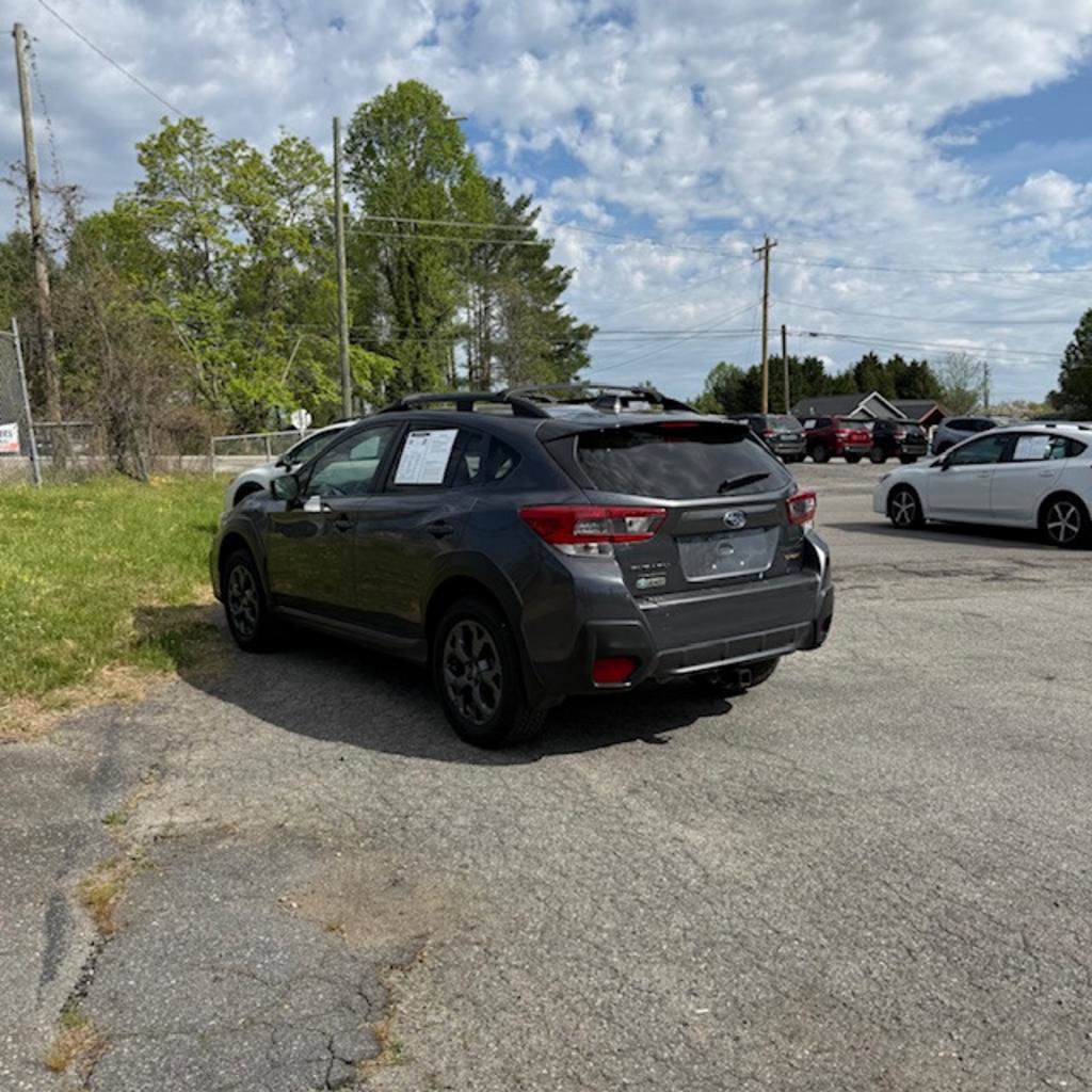 Used 2022 Subaru Crosstrek 2.5i Sport w/ Moonroof Package AWD/4WD image 7