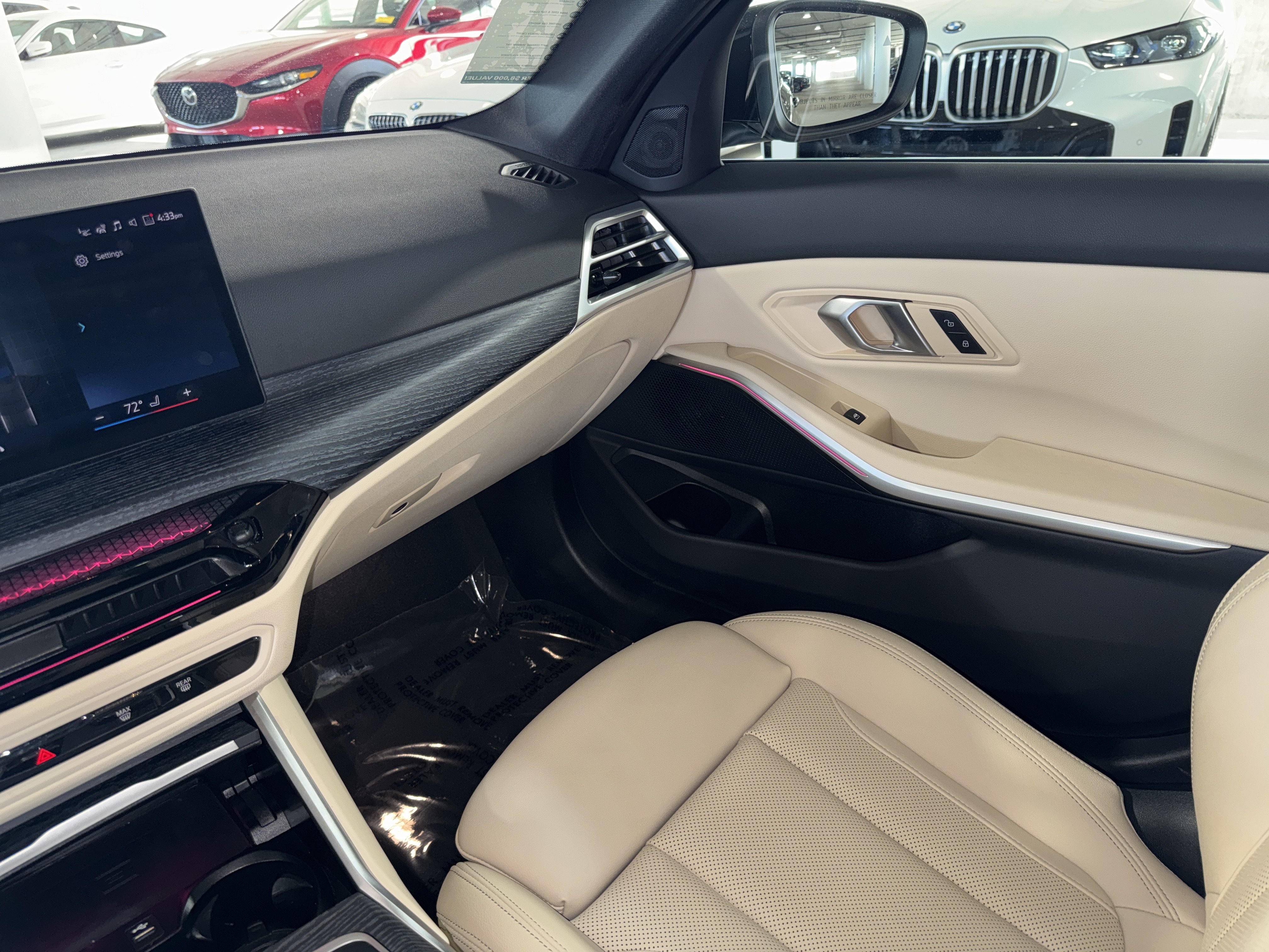 Certified 2025 BMW 330i Sedan w/ Premium Package RWD image 30