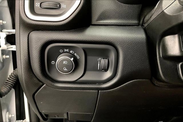 Used 2024 RAM 3500 Big Horn image 38