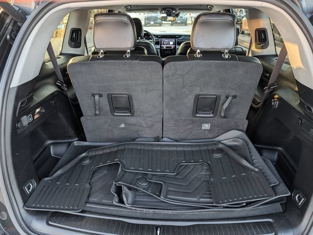 Used 2023 Jeep Grand Cherokee L Limited AWD/4WD image 29