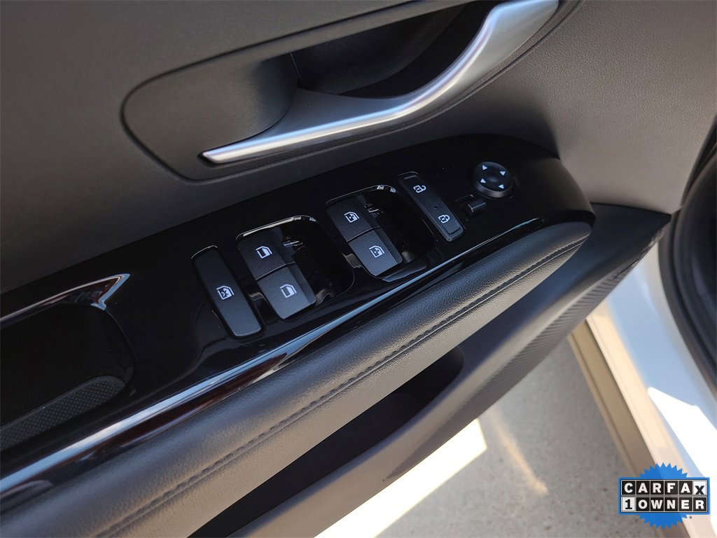Used 2022 Hyundai Santa Cruz Limited image 17