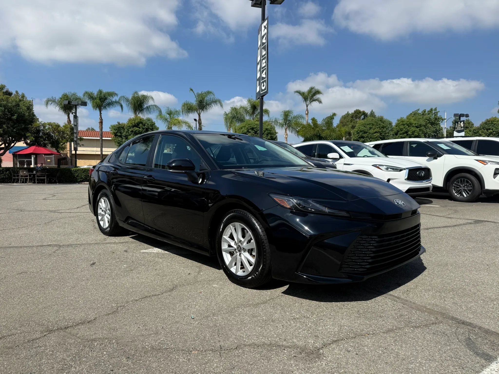 Used 2025 Toyota Camry LE FWD image 7