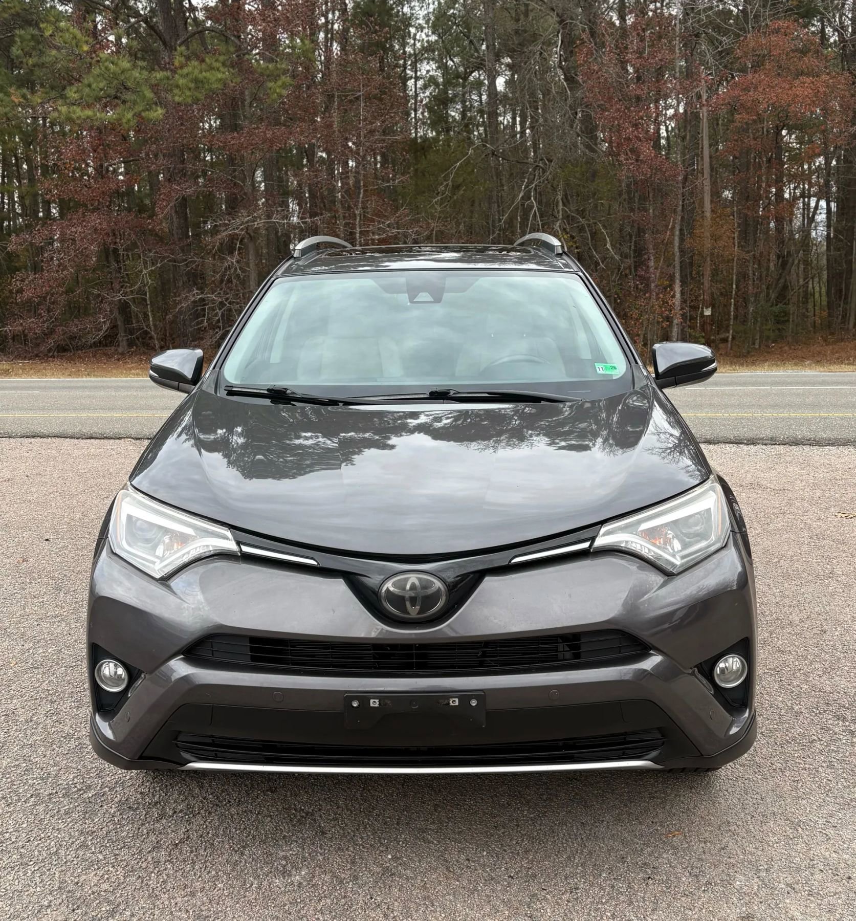 Used 2016 Toyota RAV4 Limited image 49