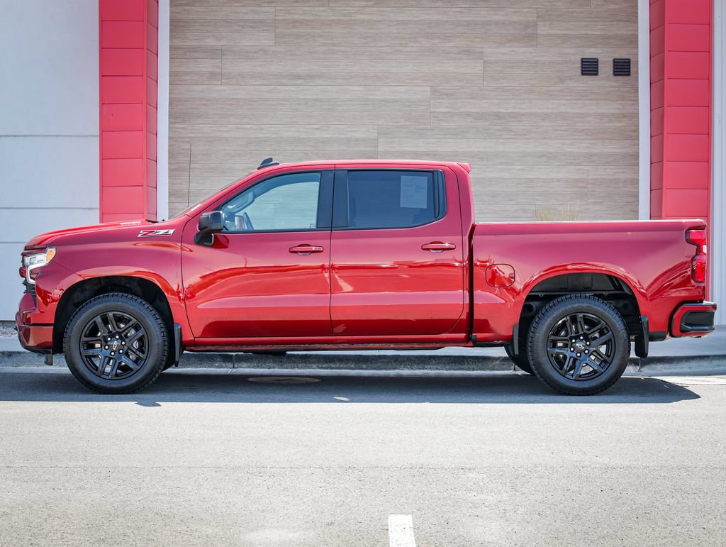 Used 2023 Chevrolet Silverado 1500 RST w/ Z71 Off-Road Package AWD/4WD image 7