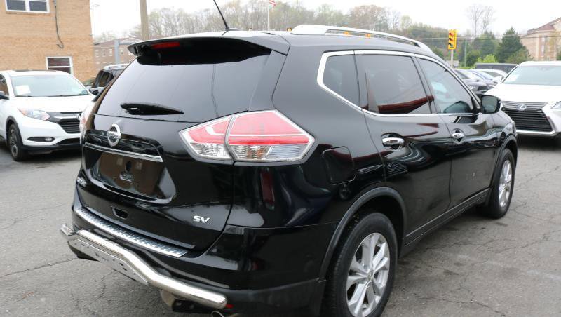 Used 2015 Nissan Rogue SV image 8