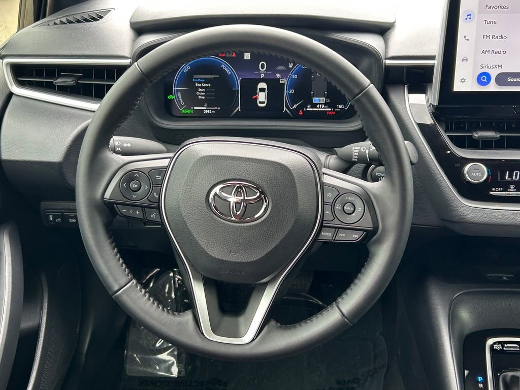 Used 2026 Toyota Corolla SE w/ SE Premium Package image 37