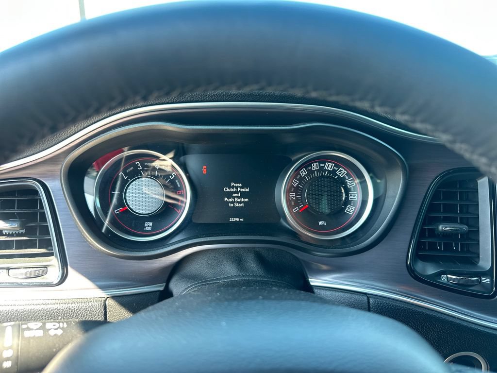 Used 2016 Dodge Challenger R/T Scat Pack RWD image 20