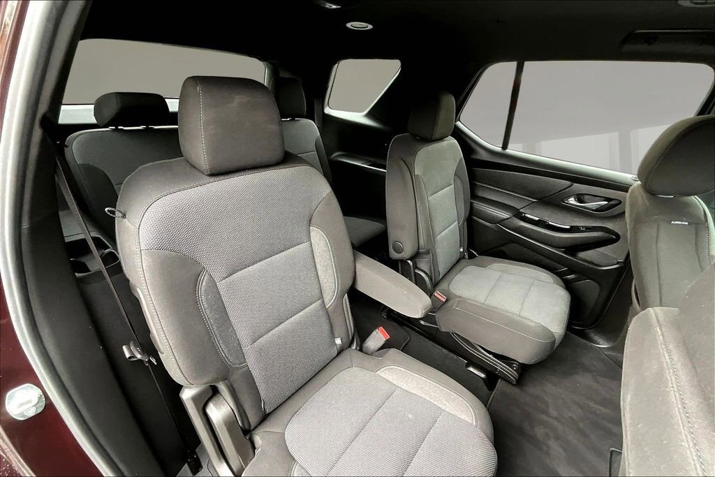 Used 2023 Chevrolet Traverse LT AWD/4WD image 22