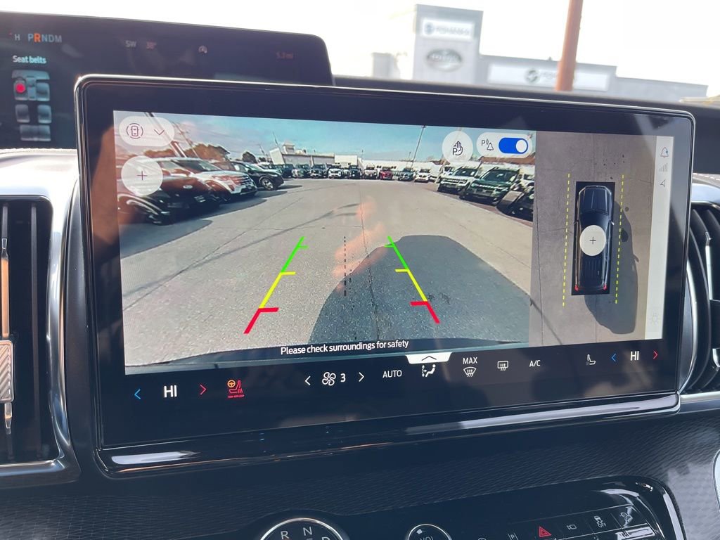 New 2025 Ford Expedition Max Platinum w/ Stealth Performance Package image 10