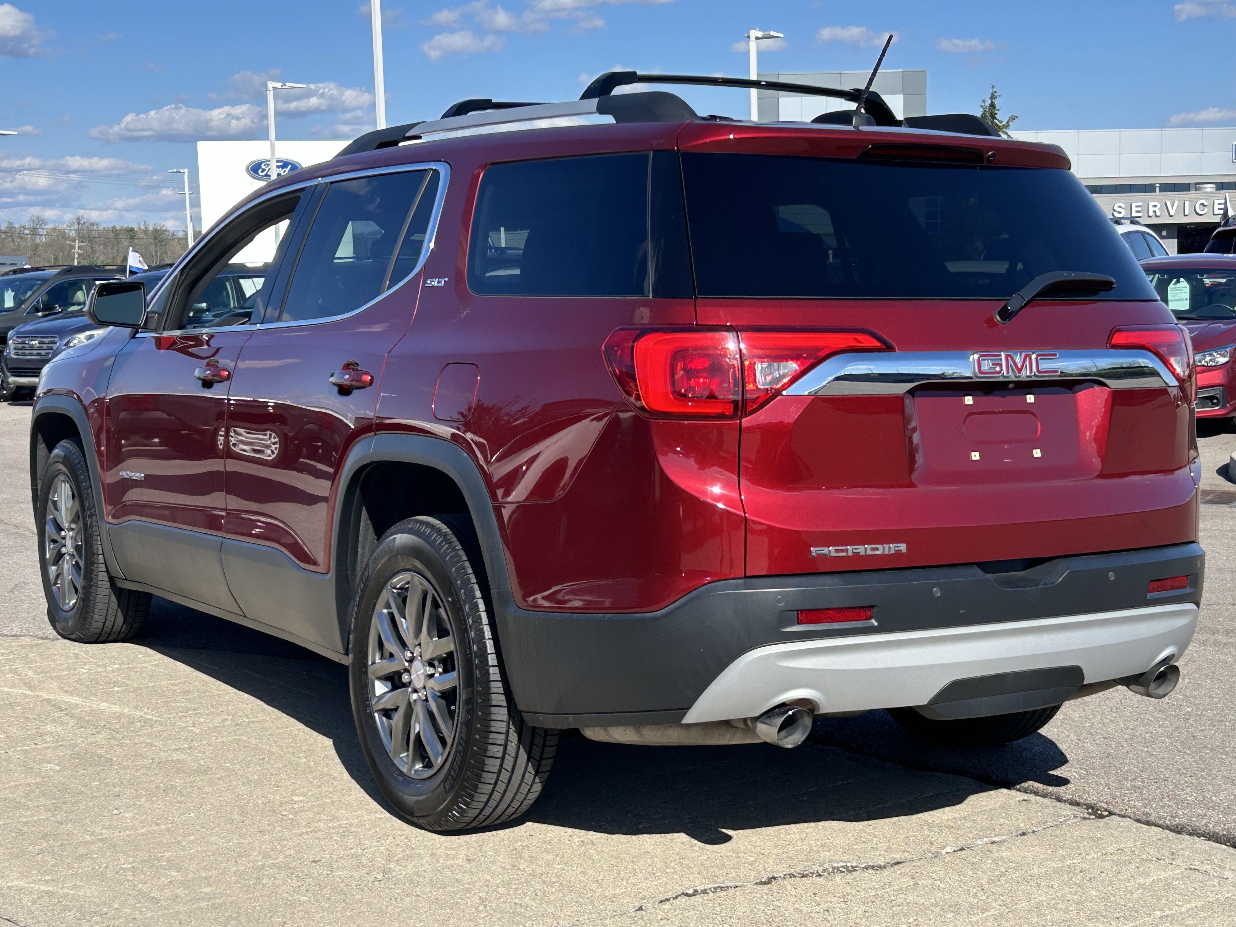 Used 2017 GMC Acadia SLT image 5