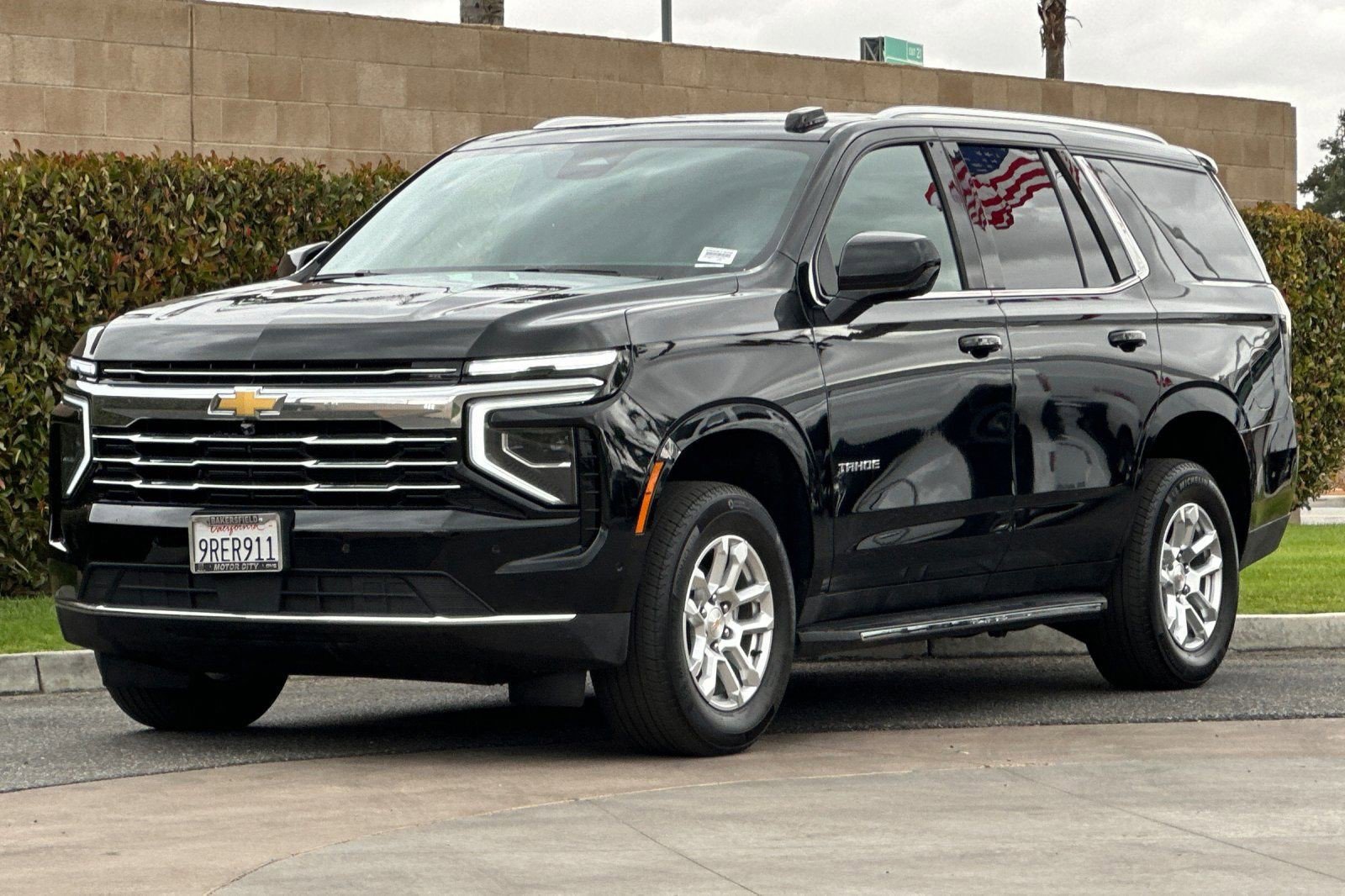 Used 2025 Chevrolet Tahoe LT RWD image 10