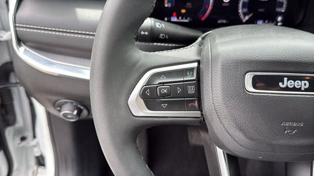 Certified 2023 Jeep Compass High Altitude AWD/4WD image 16