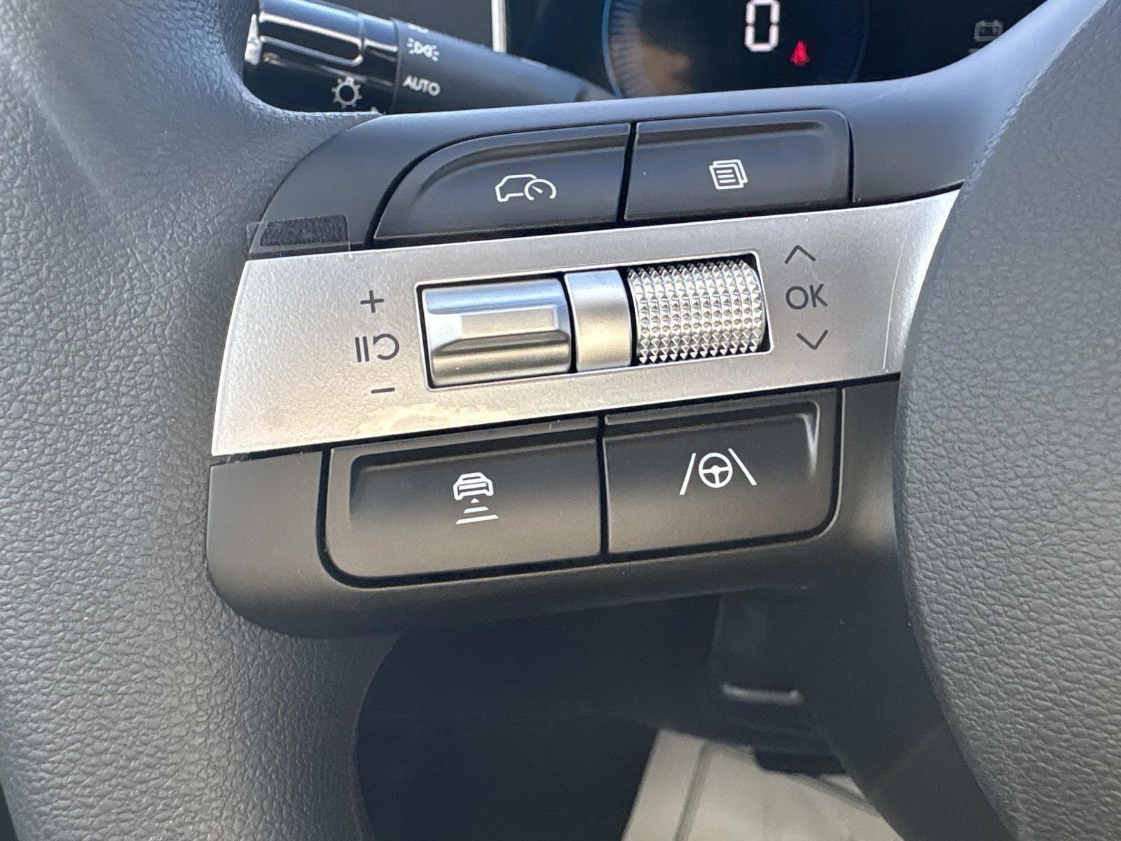 Used 2026 Hyundai Tucson SE AWD/4WD image 18
