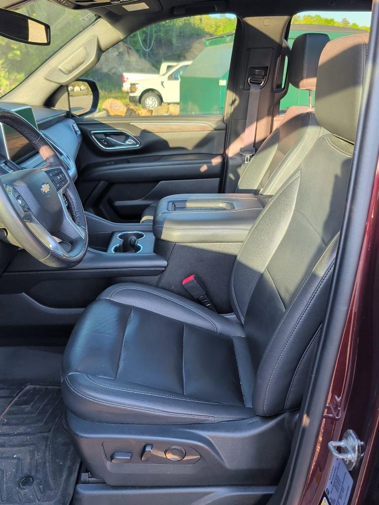 Used 2022 Chevrolet Tahoe LT w/ Luxury Package image 7