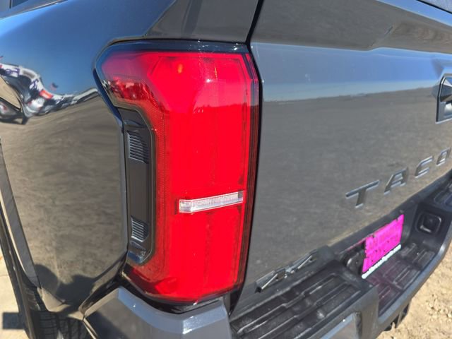 Used 2025 Toyota Tacoma SR5 image 32
