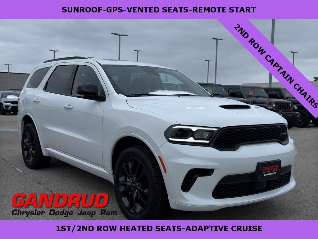 Used 2024 Dodge Durango GT image 1