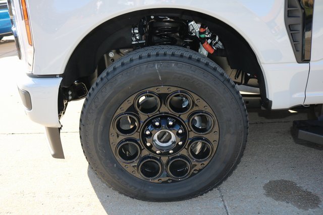 New 2026 Ford F250 4x4 Crew Cab Super Duty image 23