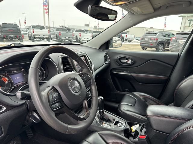 Used 2022 Jeep Cherokee Trailhawk AWD/4WD image 18