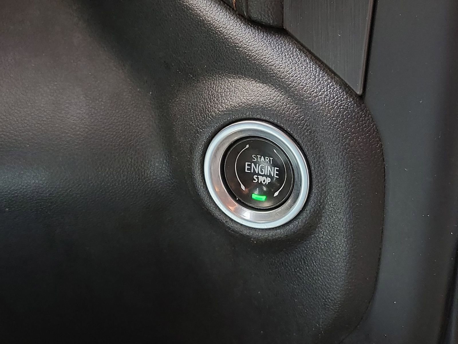 Used 2019 GMC Sierra 1500 AT4 w/ AT4 Premium Package image 17