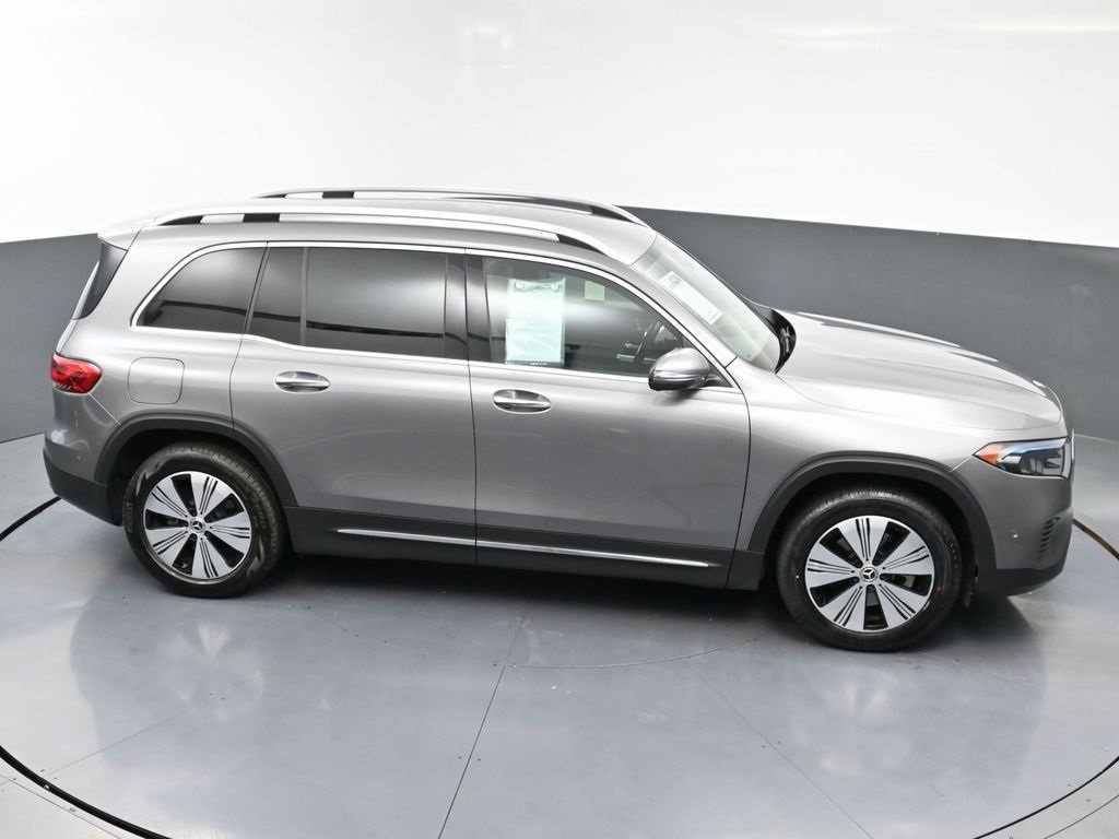 Used 2023 Mercedes-Benz EQB 250+ w/ Exclusive Package image 50