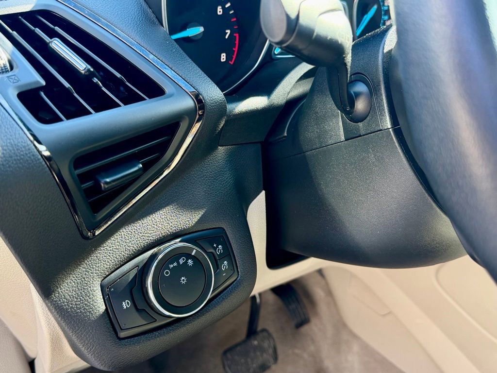 Used 2014 Ford Escape Titanium w/ Equipment Group 401A image 25