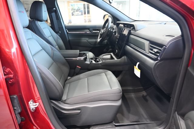 New 2026 GMC Terrain AT4 w/ LPO, Floor Liner Package AWD/4WD image 10