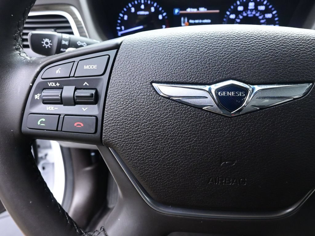 Used 2020 Genesis G80 3.8 RWD image 15