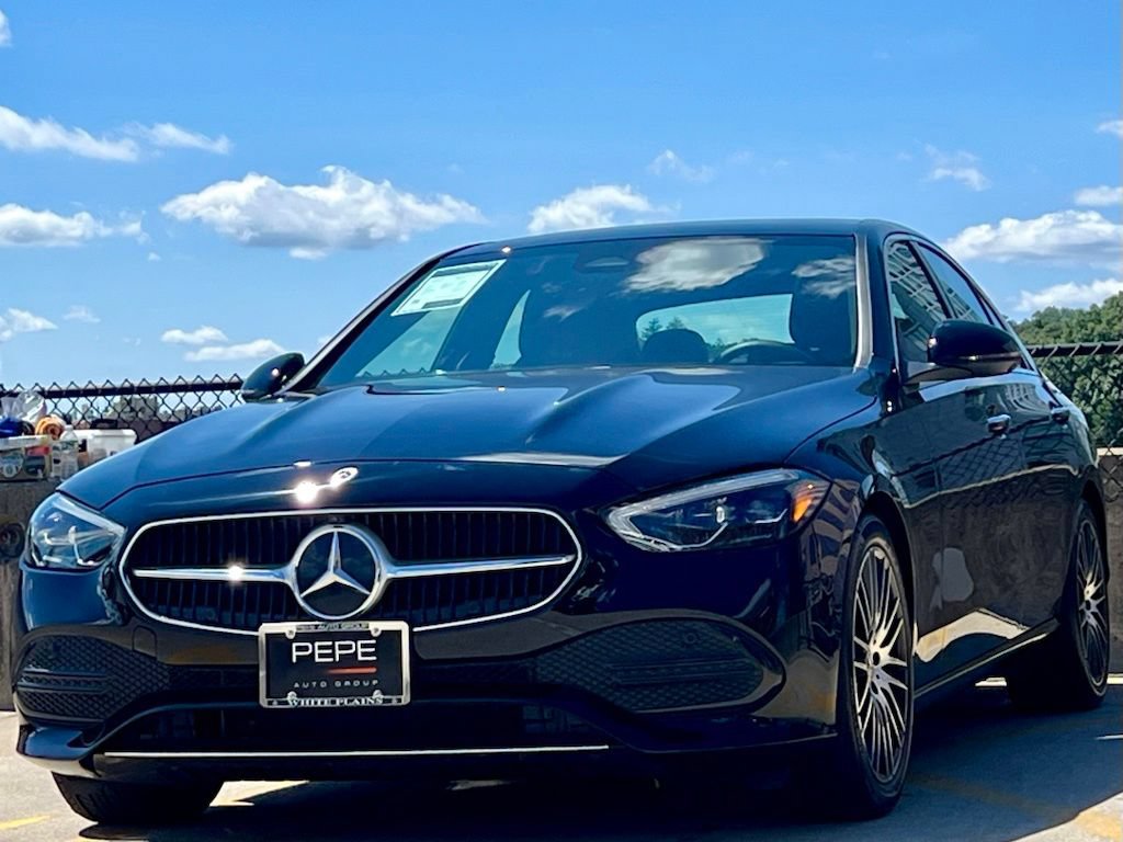 Certified 2023 Mercedes-Benz C 300 4MATIC Sedan image 4