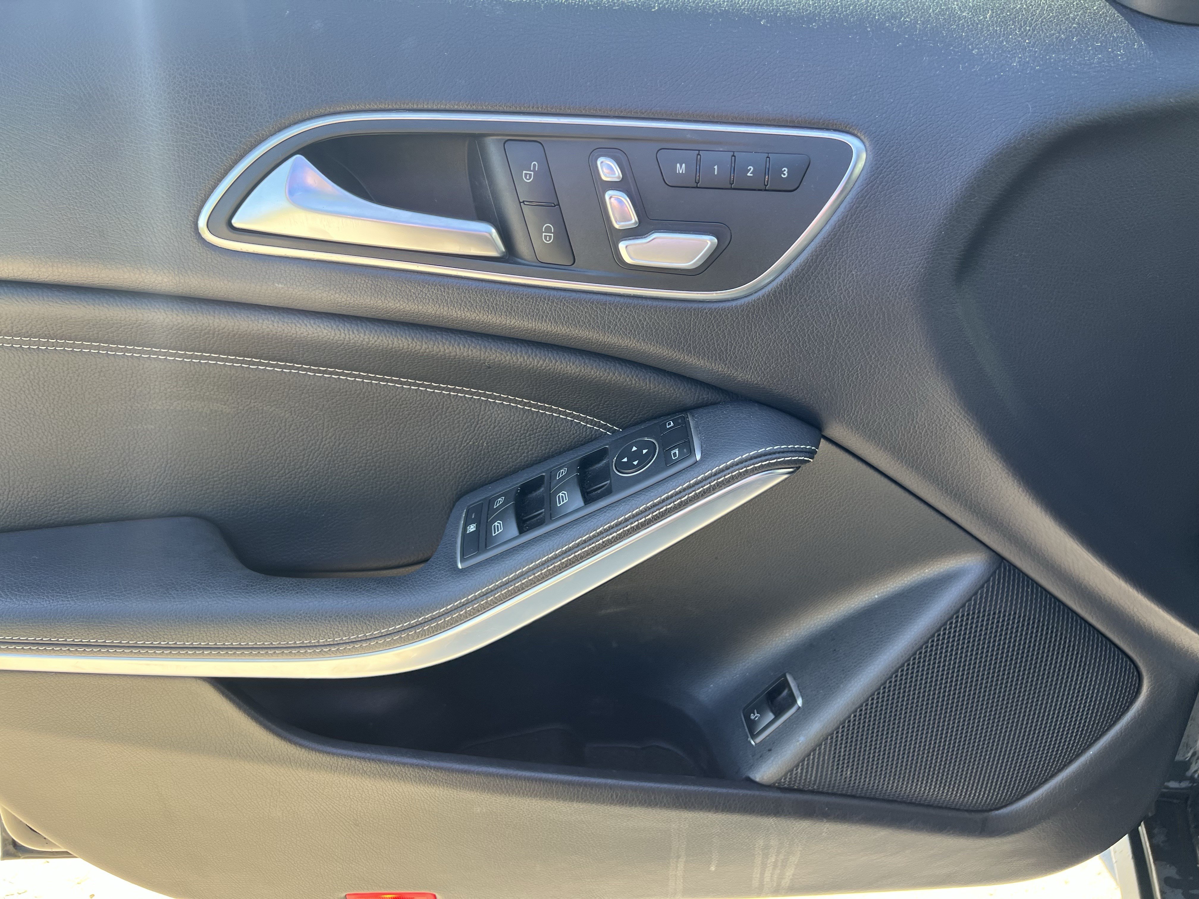 Used 2019 Mercedes-Benz GLA 250 4MATIC image 14
