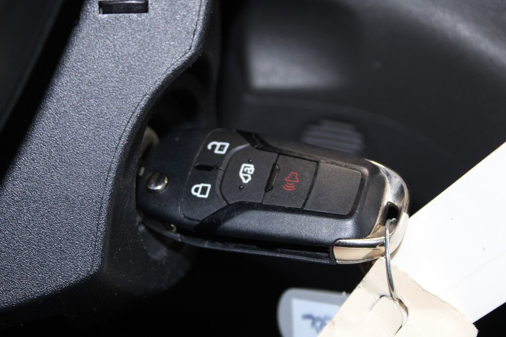 Used 2023 Ford Transit 350 XLT image 38