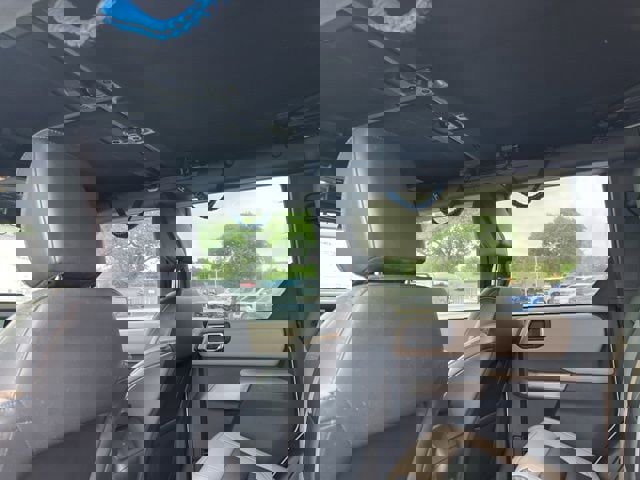 Used 2023 Ford Bronco Wildtrak image 16