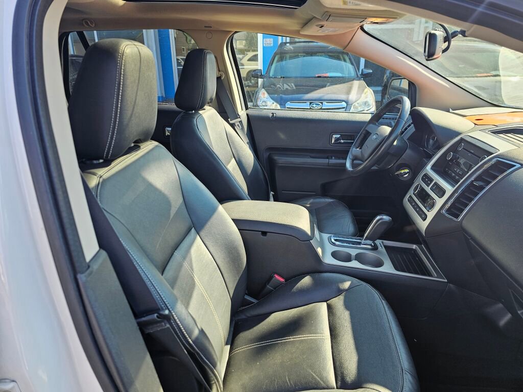 Used 2008 Ford Edge Limited image 11