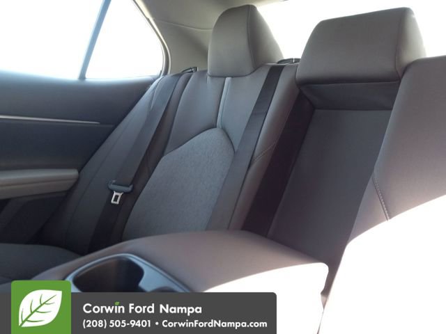 Used 2022 Toyota Camry LE w/ Cold Weather Package AWD/4WD image 25