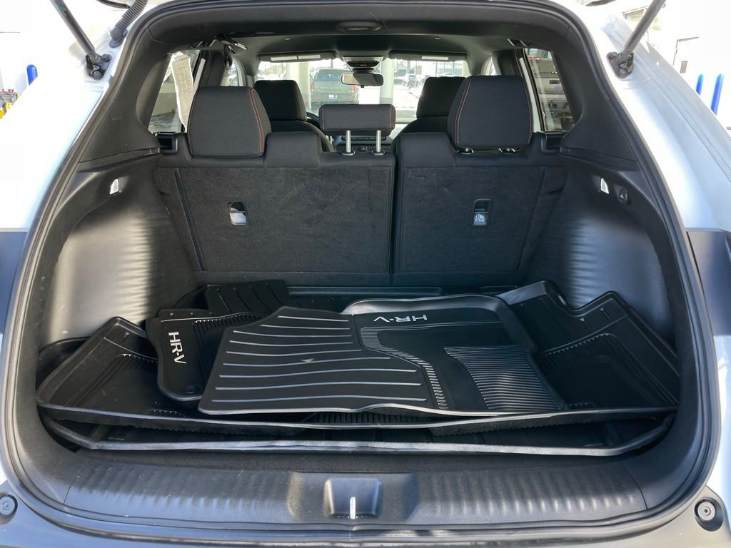 Certified 2024 Honda HR-V Sport image 40