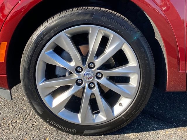 Used 2023 Buick Envision Avenir image 22