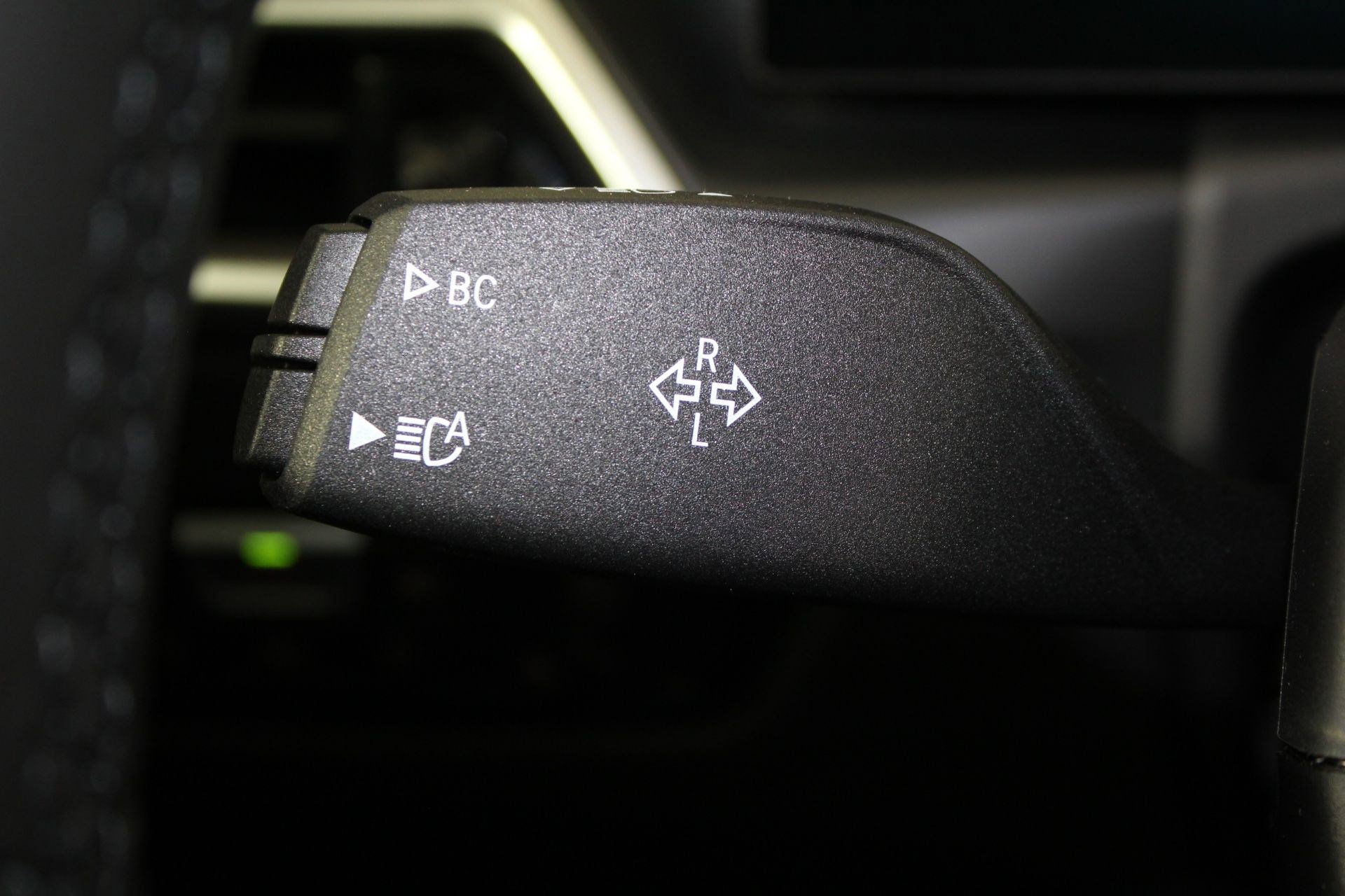 New 2026 BMW 230i Coupe w/ Premium Package RWD image 28