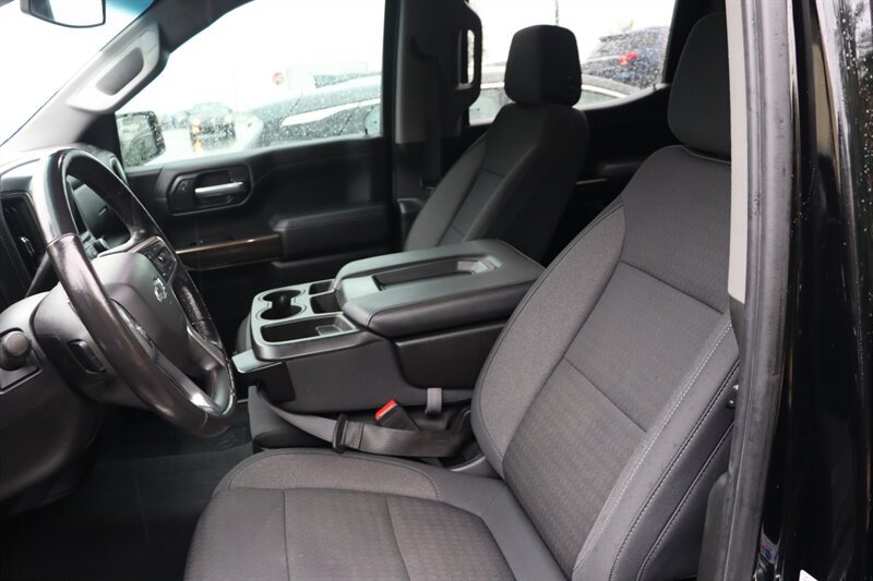 Used 2020 Chevrolet Silverado 1500 LT Trail Boss w/ Convenience Package AWD/4WD image 13