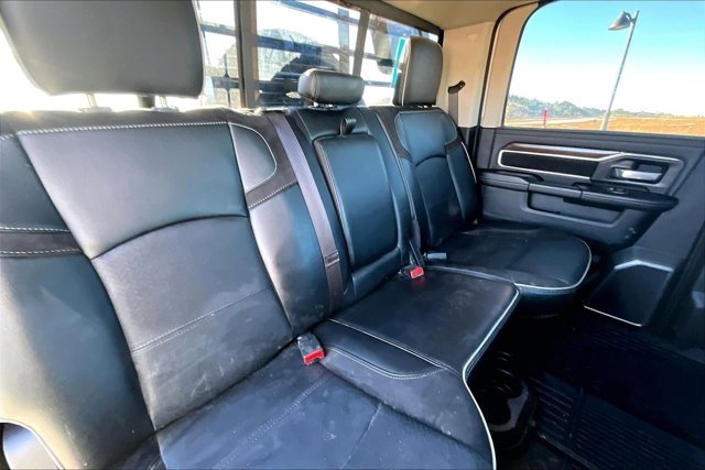 Used 2024 RAM 3500 Laramie image 24