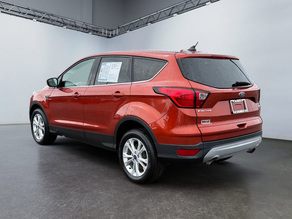 Used 2019 Ford Escape SE AWD/4WD image 5