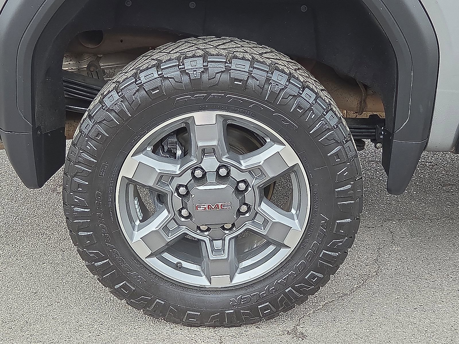 Used 2025 GMC Sierra 2500 SLT w/ SLT Premium Package AWD/4WD image 7