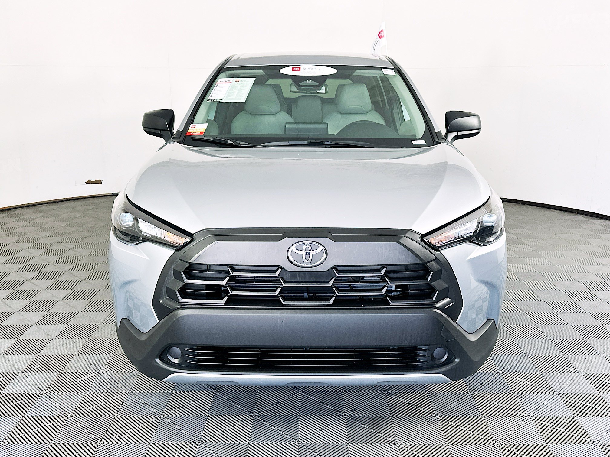 Certified 2026 Toyota Corolla Cross L FWD image 8