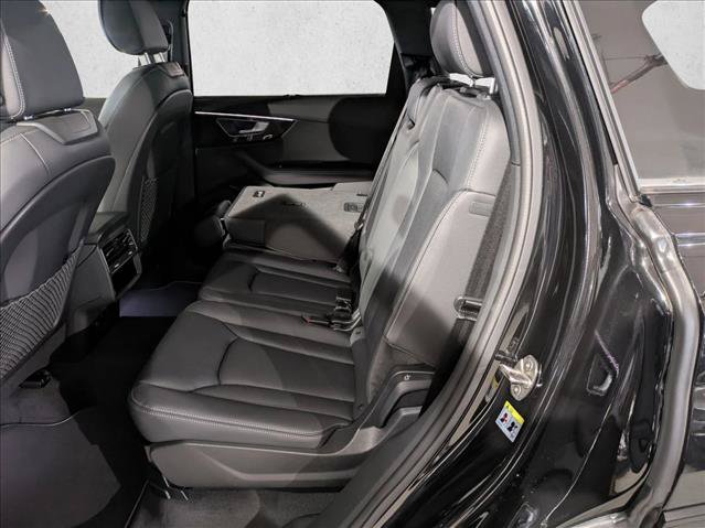 New 2026 Audi Q7 3.0T Premium Plus AWD/4WD image 17